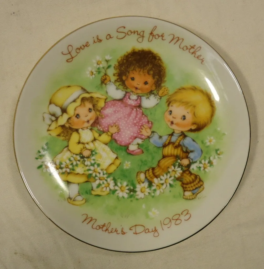 Avon 012-18a Vintage Mothers Day Plates 5in Qty 3 Porcelain -- New