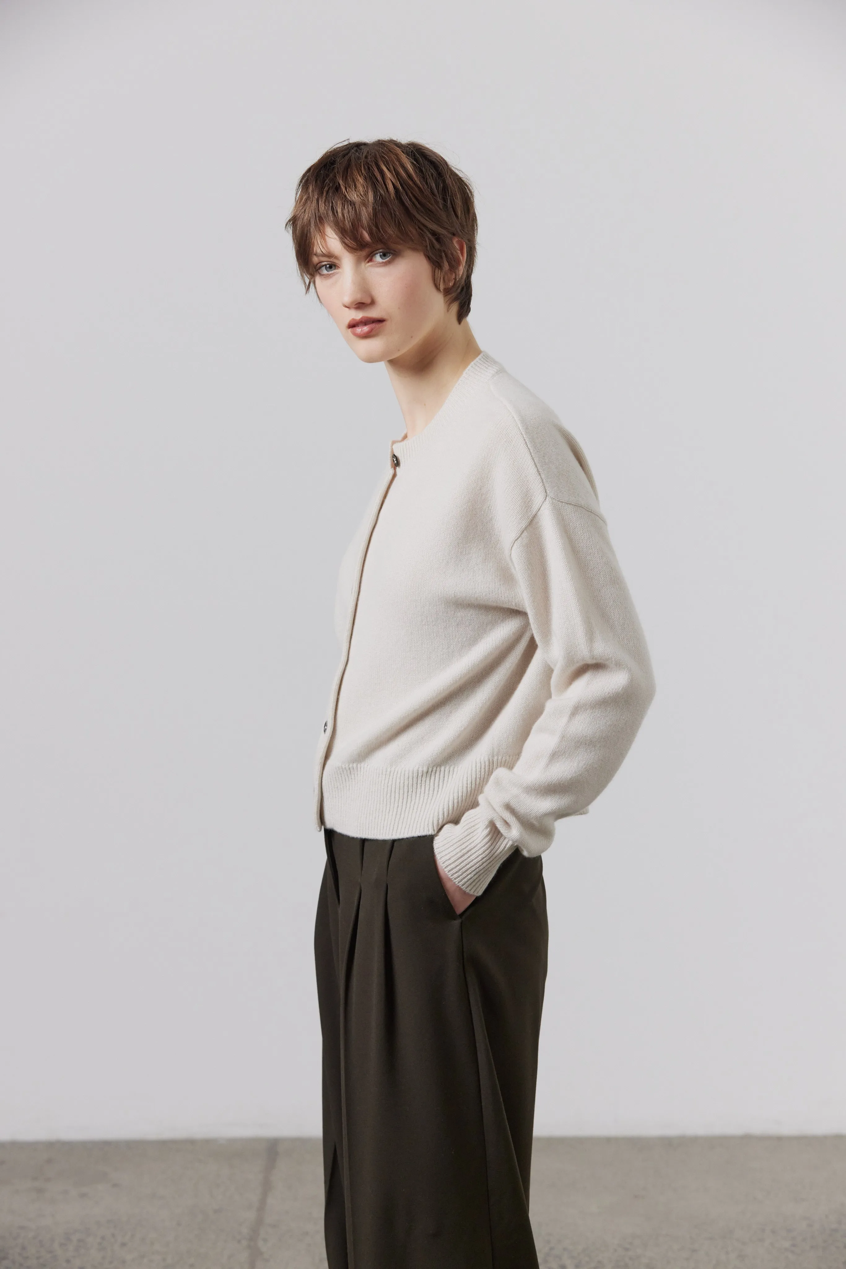 Boxy Cashmere Cardigan - Putty