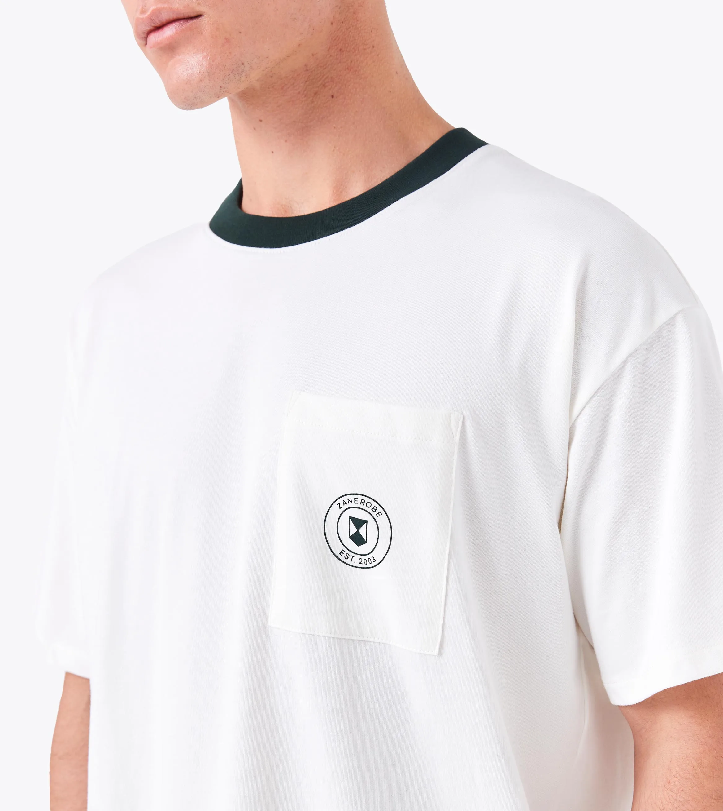 Contrast Emblem Box Tee Vintage White/Forest