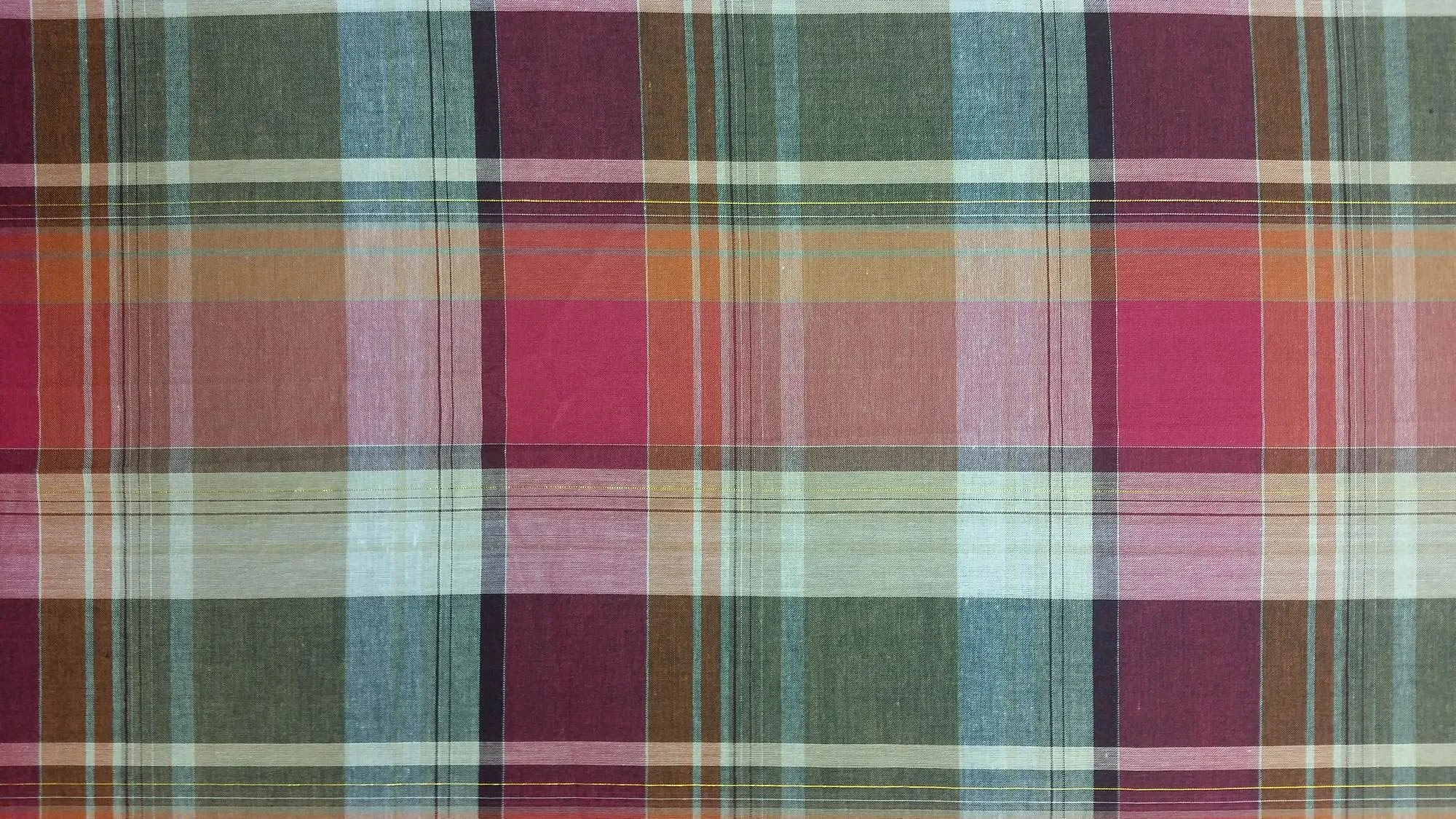 COTTON LAWN YARN DYED PLAID DSN-JE0821-A NON-STRETCHED WOVEN - SHIRTING FABRIC<br><h6>2-RED/BROWN<br>250-CLWNP-0821A</h6>