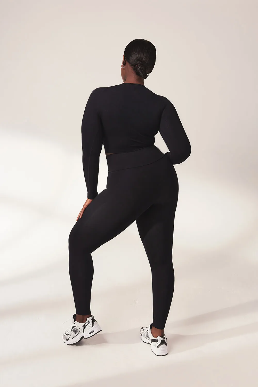 Curve Lightweight Everyday High Waisted Leggings - Black