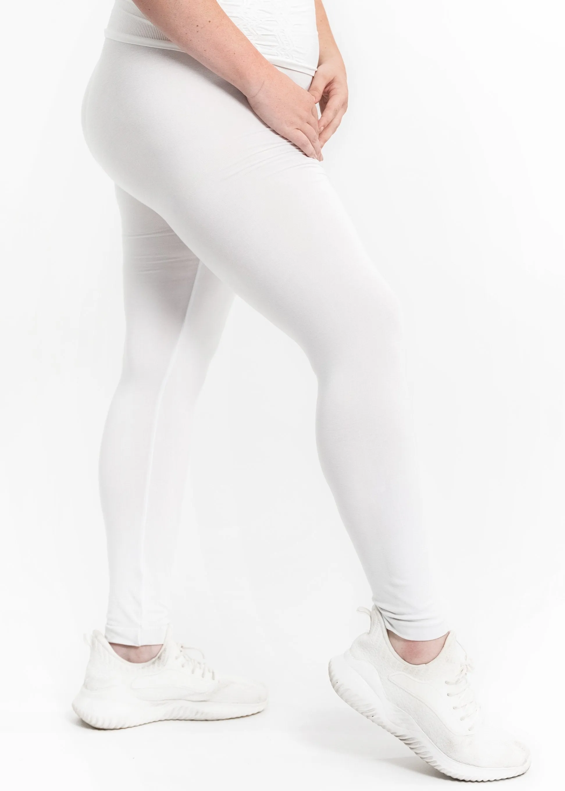 High Waisted Leggings - Curvy Fit