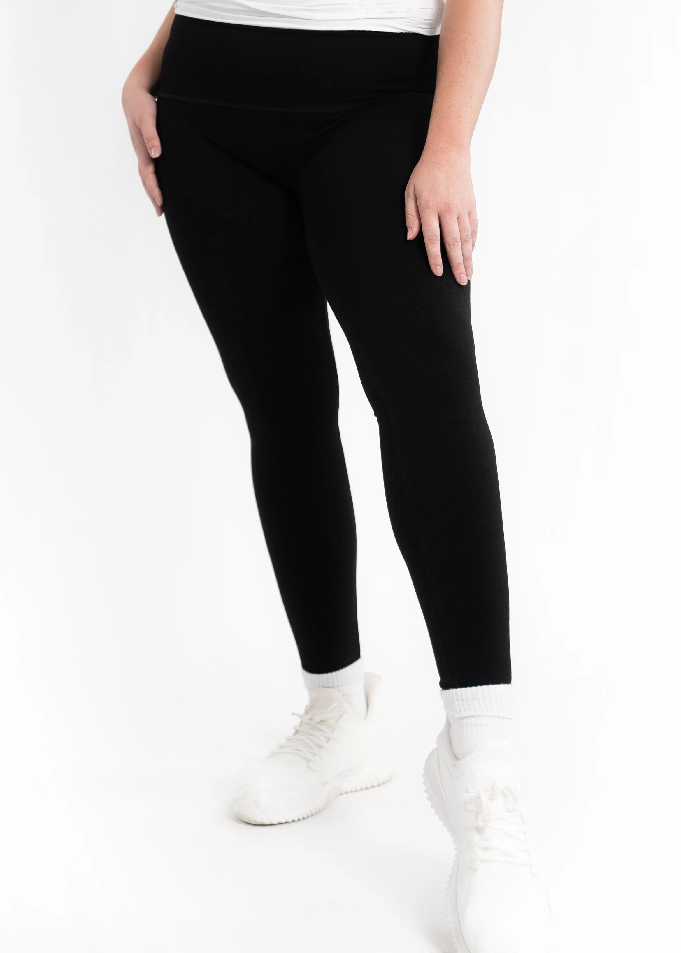 High Waisted Leggings - Curvy Fit