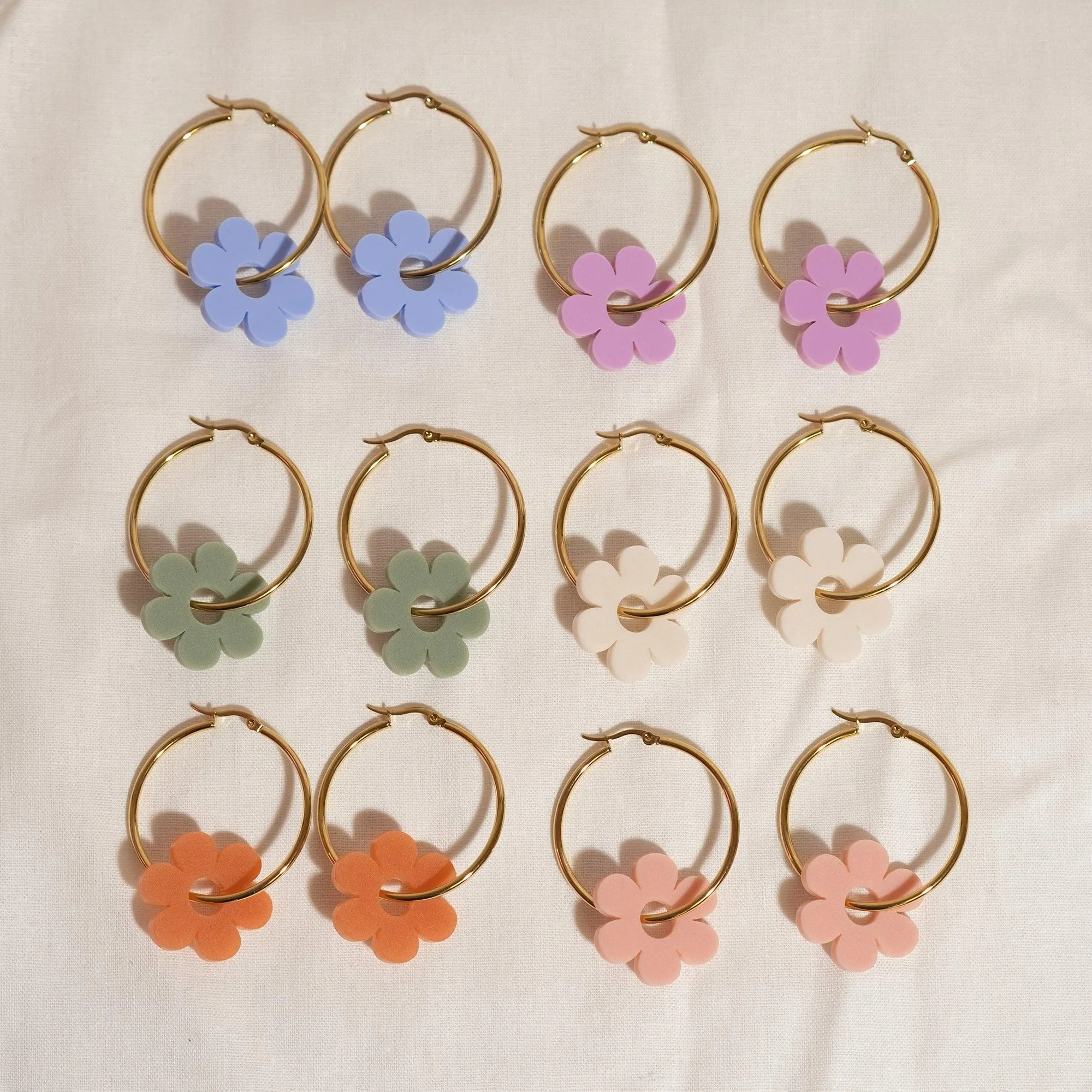 Hoopsy Daisy Lilac Hoop Earrings