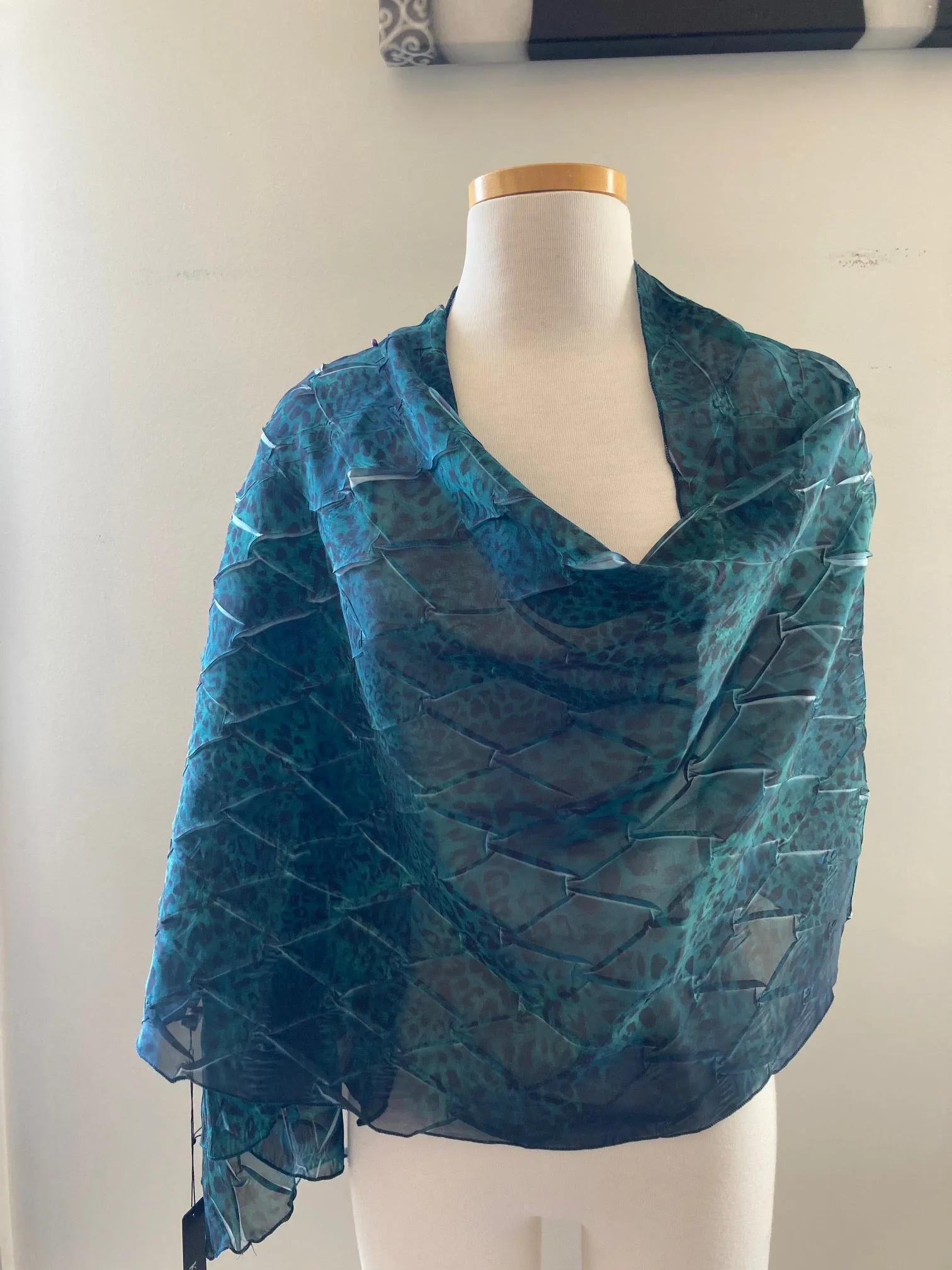 Komarov New Diamond Shawl