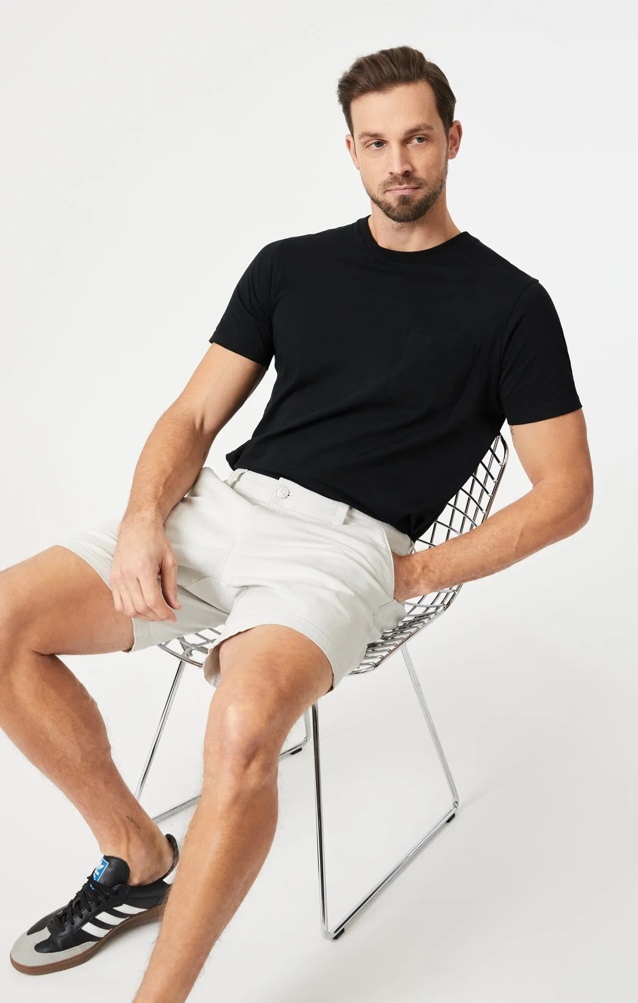 NATE SHORTS IN OYSTER MUSHROOM TWILL