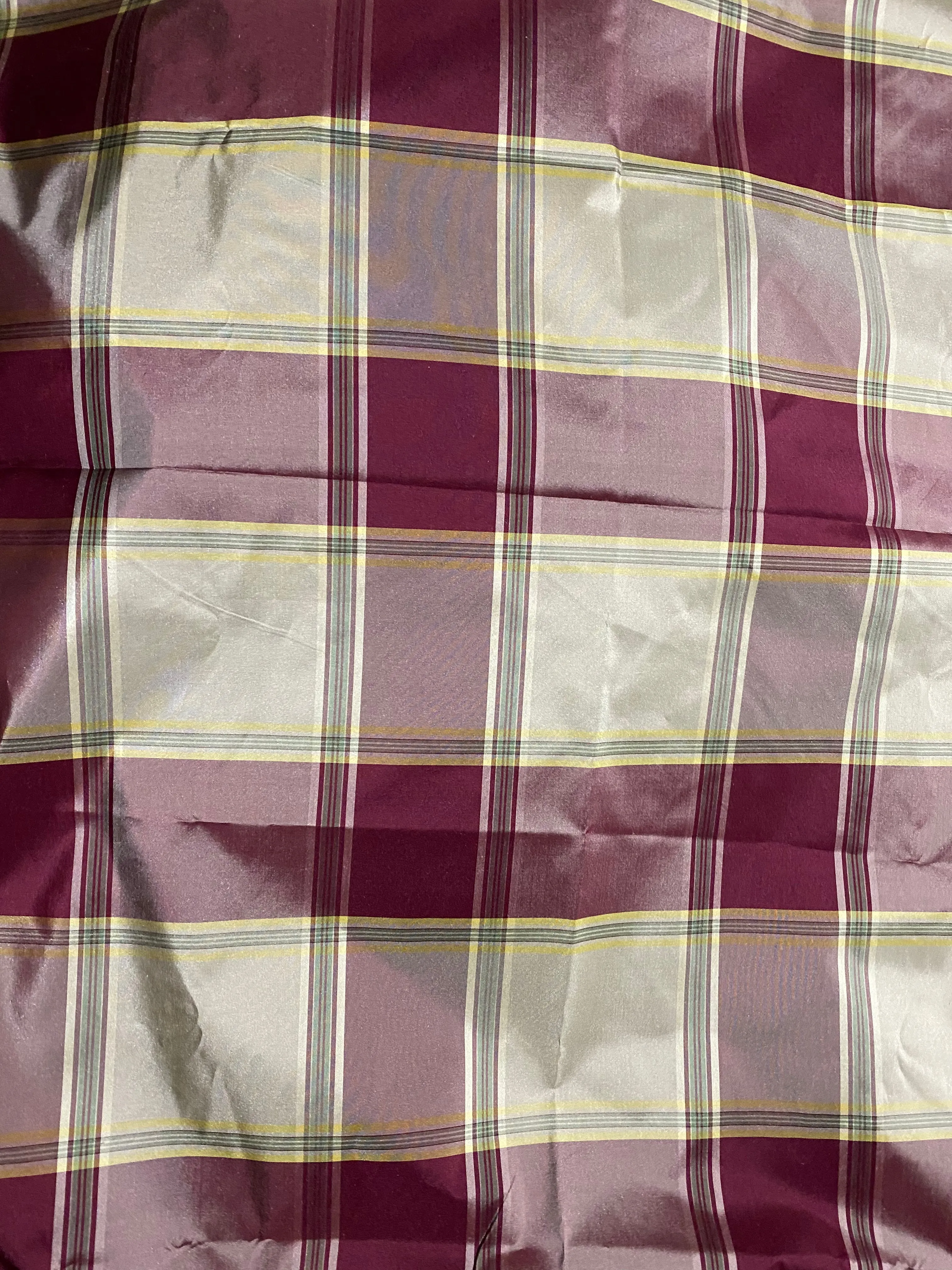 NEW Miss Dorothy 100% Silk Taffeta Plaid Tartan Fabric in White Cream and Burgundy Red SB_6_22