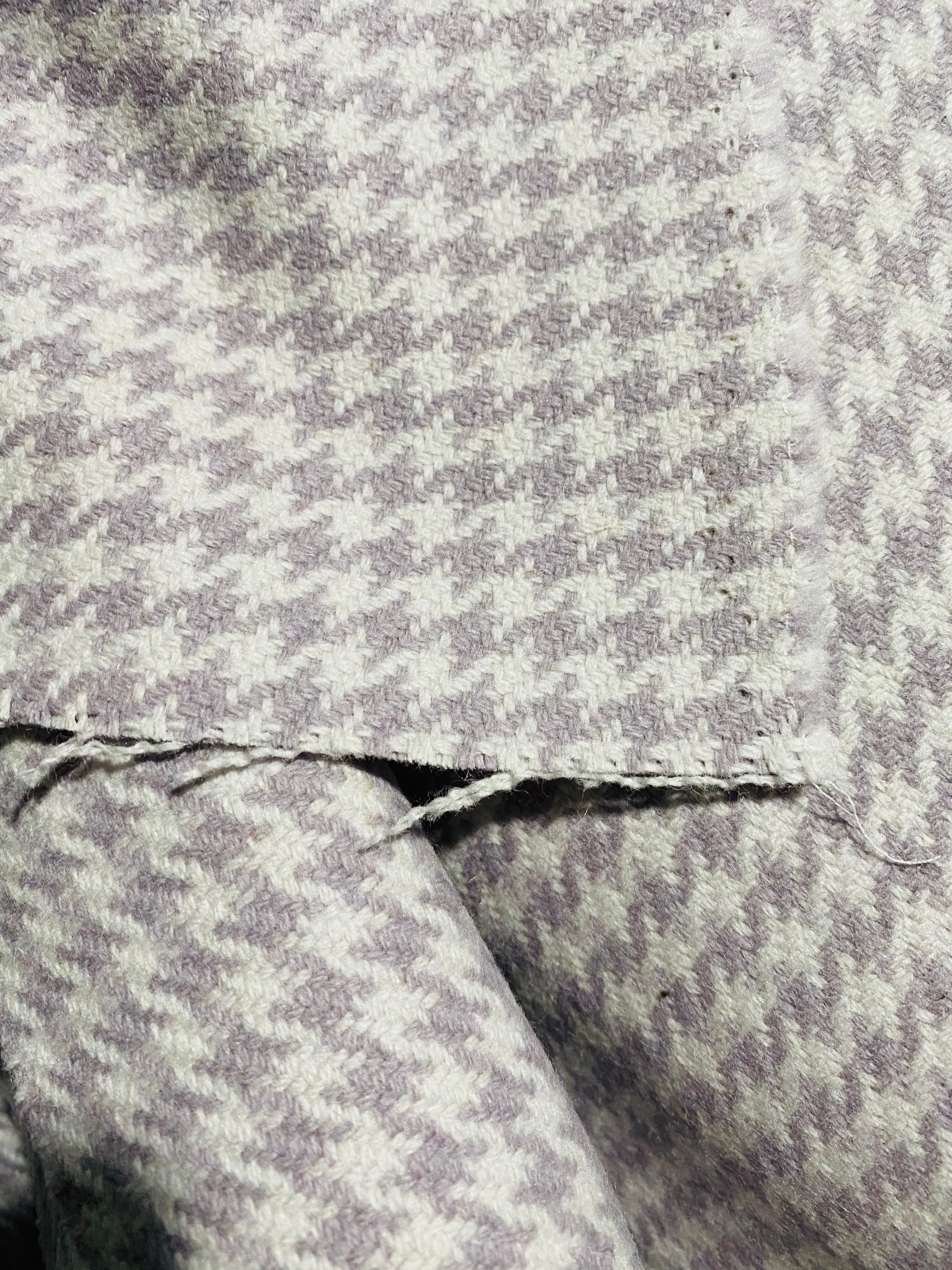 NEW Pincess Ziggy Designer 100% Wool Houndstooth Fabric in Lavender and Cream