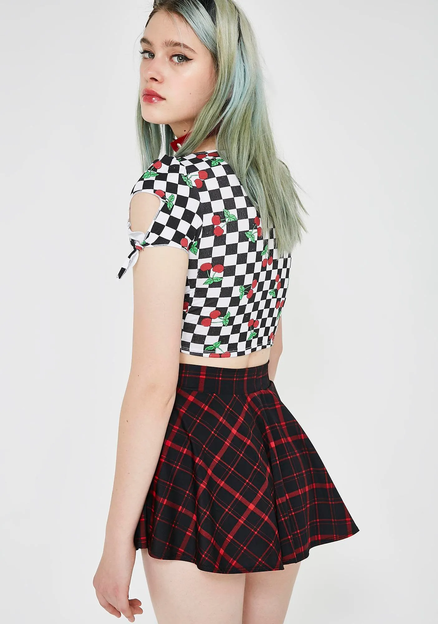 Retro Plaid Flirty Circle Skirt in Black and Red