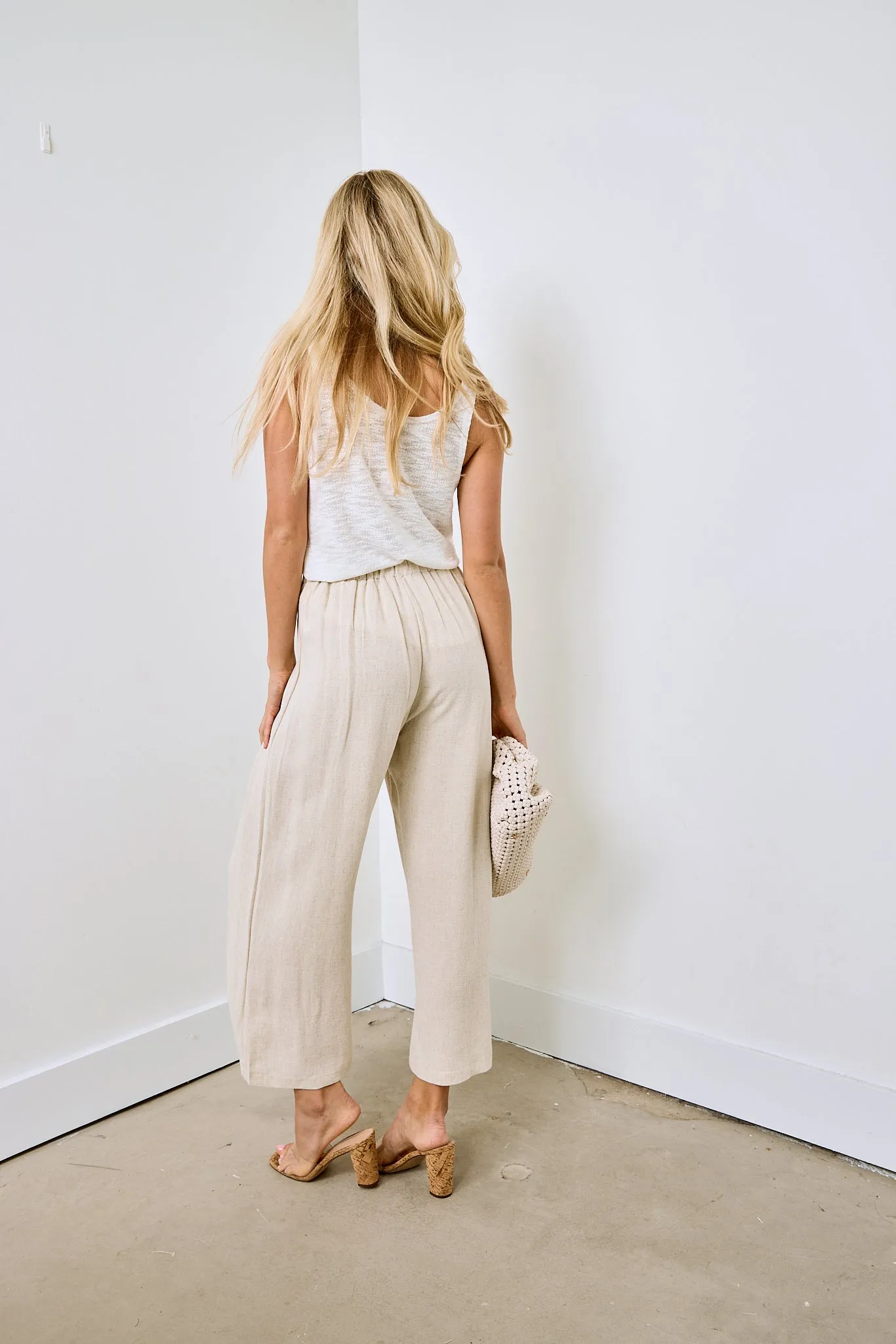 SALE - Naomi Pleated Cropped Linen Pants