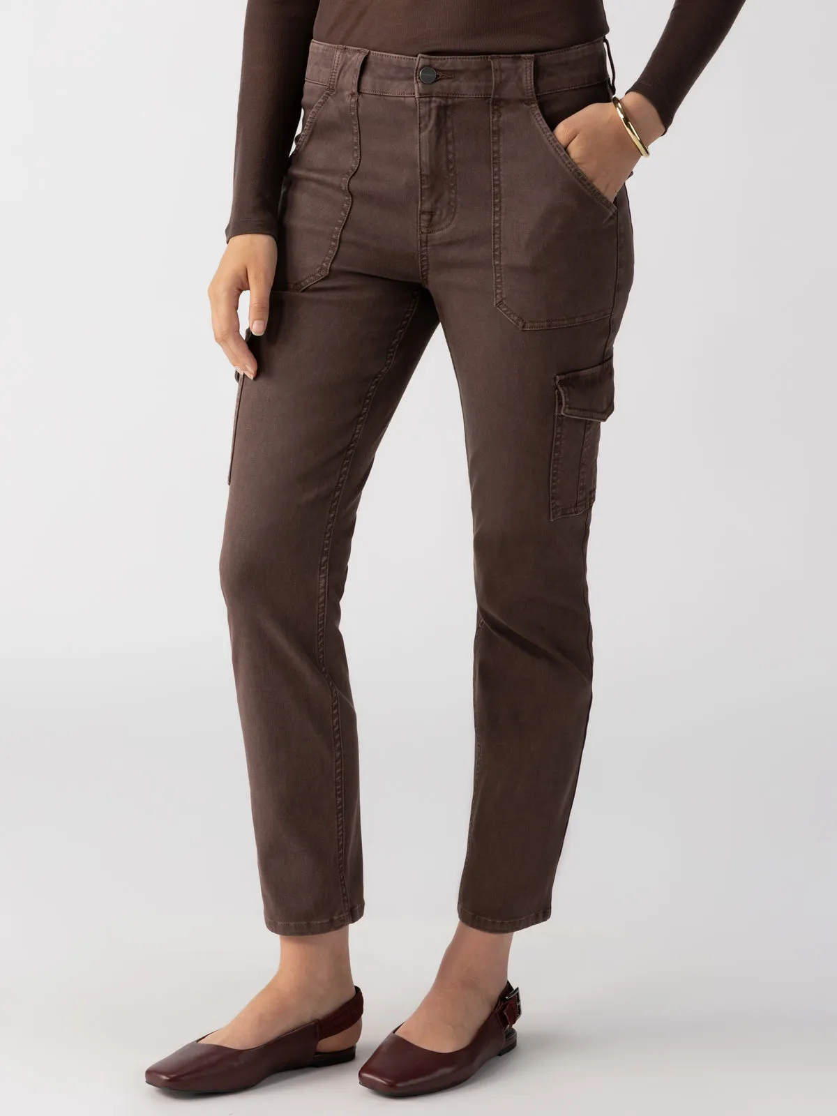 Sculpted Hayden Cargo Standard Rise Pant Brown Sugar