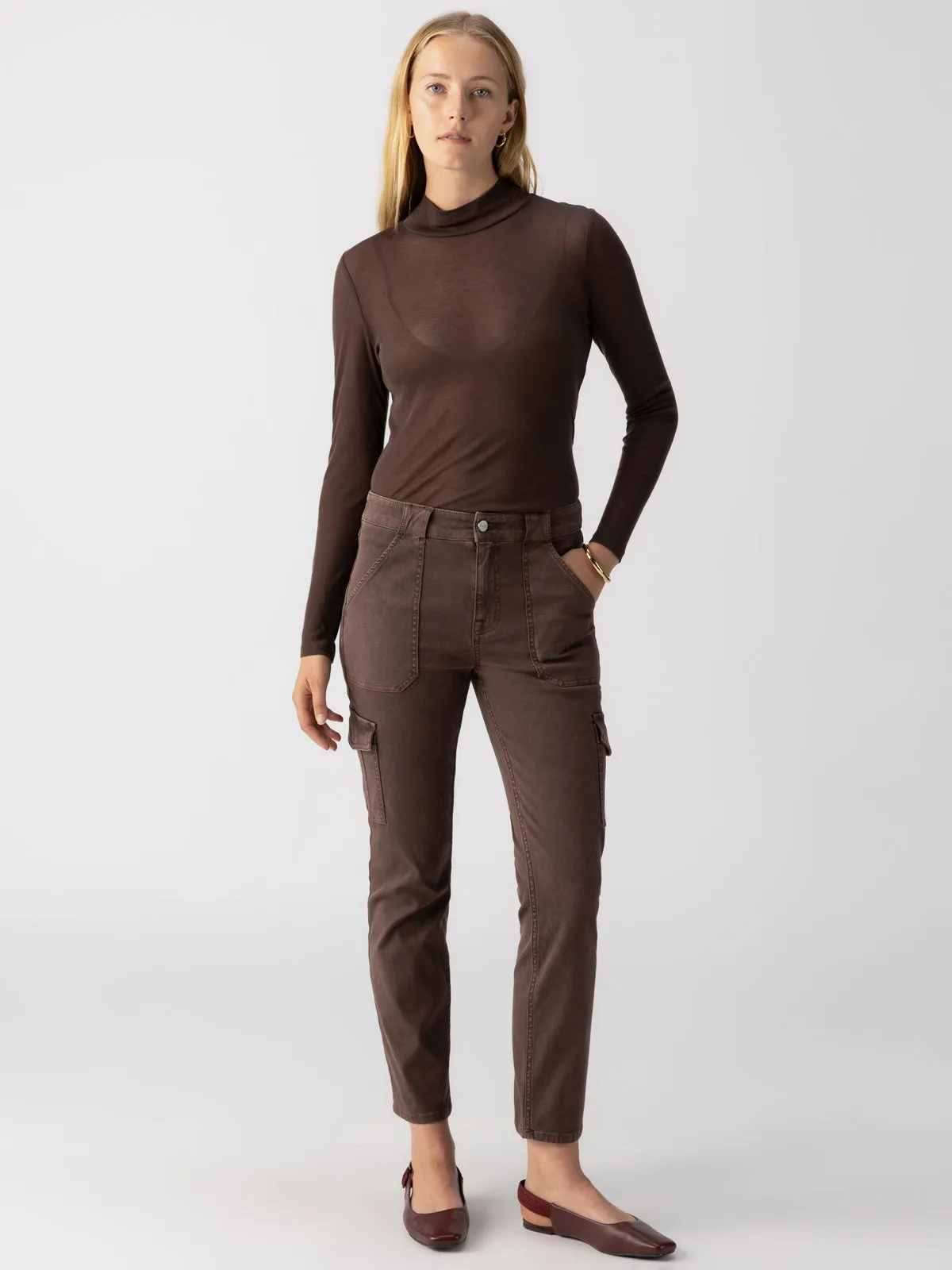 Sculpted Hayden Cargo Standard Rise Pant Brown Sugar