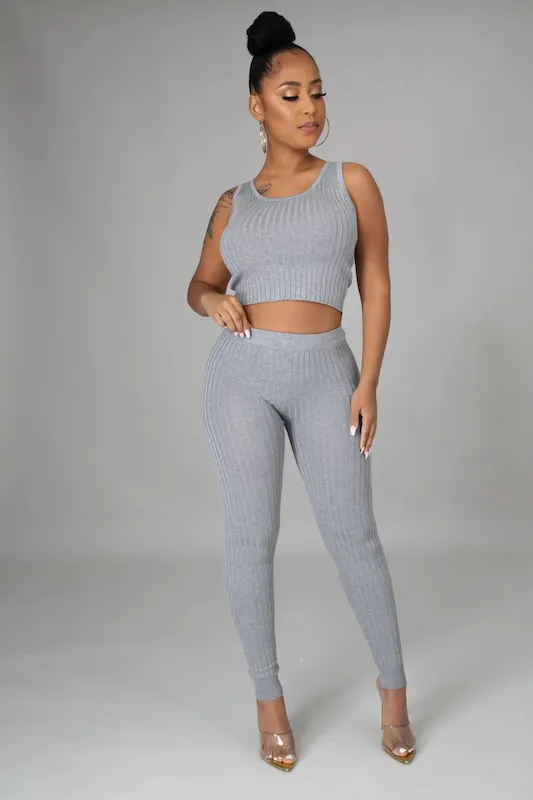 Sleeveless Crop Top And Leggings Sets